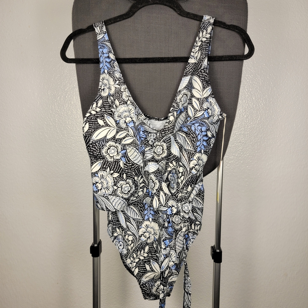 Summersalt The Perfect Wrap One Piece Floral Swimsuit Size 10